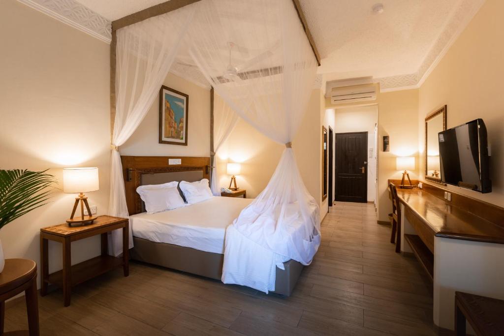 Severin Sea Lodge image 5